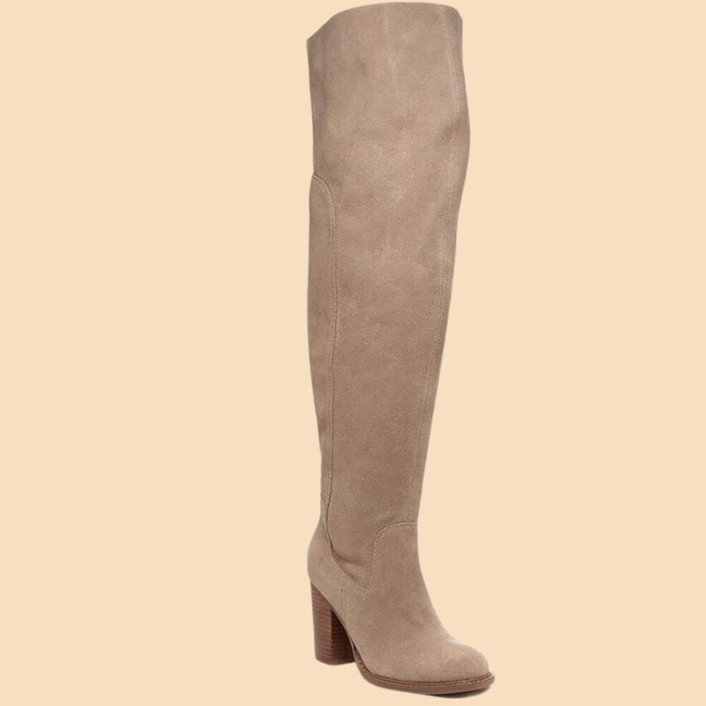 KELSI DAGGER KNEE HIGH BOOT - BRAND NEW W/ BOX - COLOR FAWN